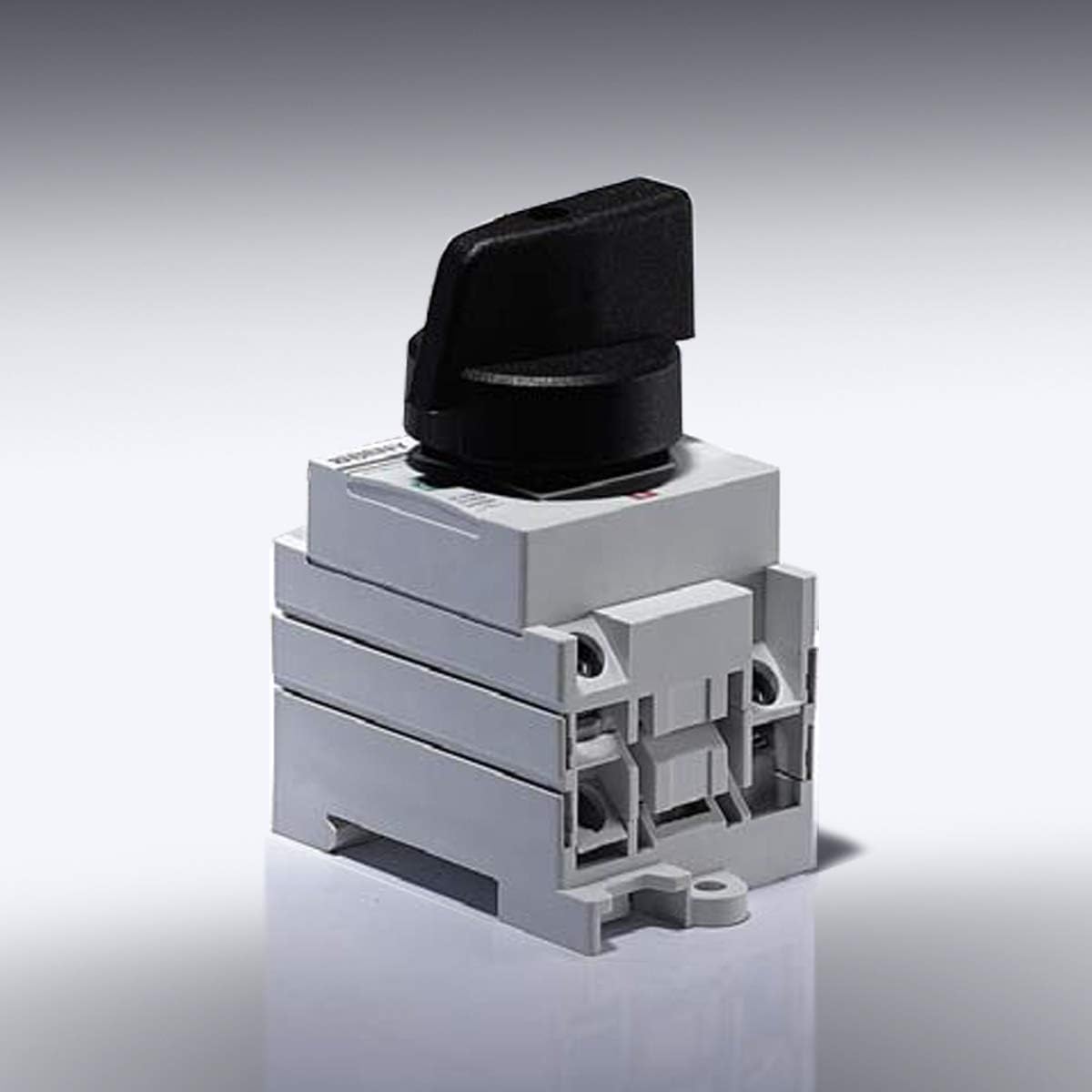 DC Isolator Switch, 1500V, Pack of 2 Z271