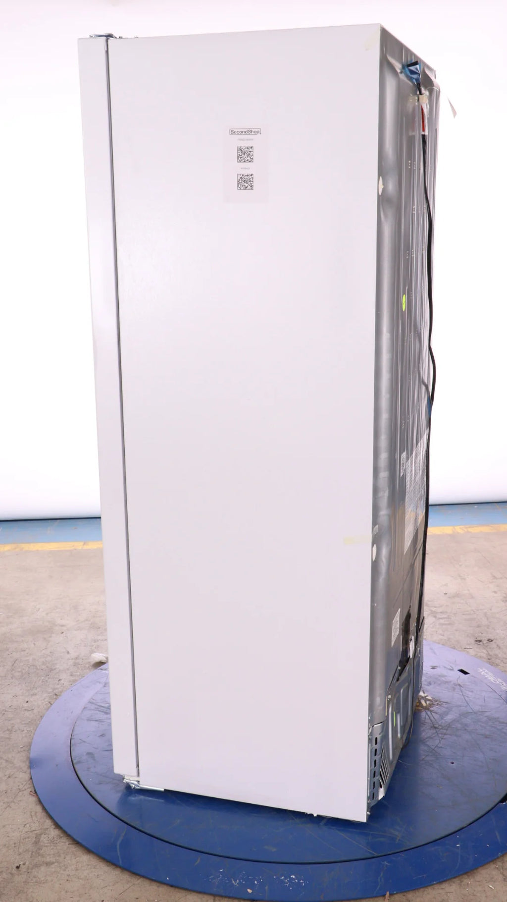 White 20 Cu Ft Single-Door Refrigerator R8214