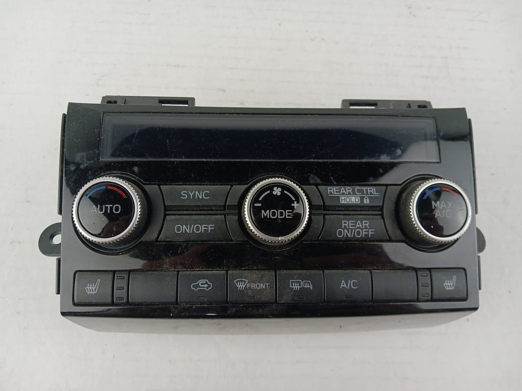 Pre-Owned Subaru Ascent HVAC Temperature Control Unit F94587