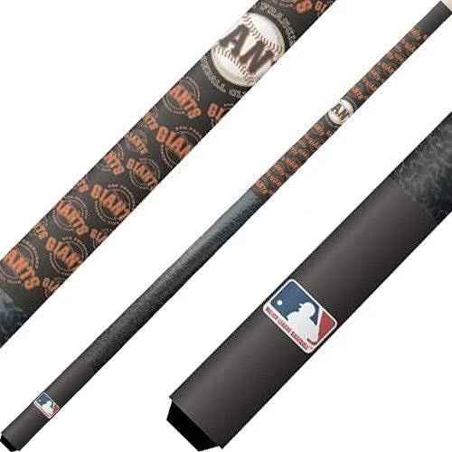 Cue and Case Set R84436