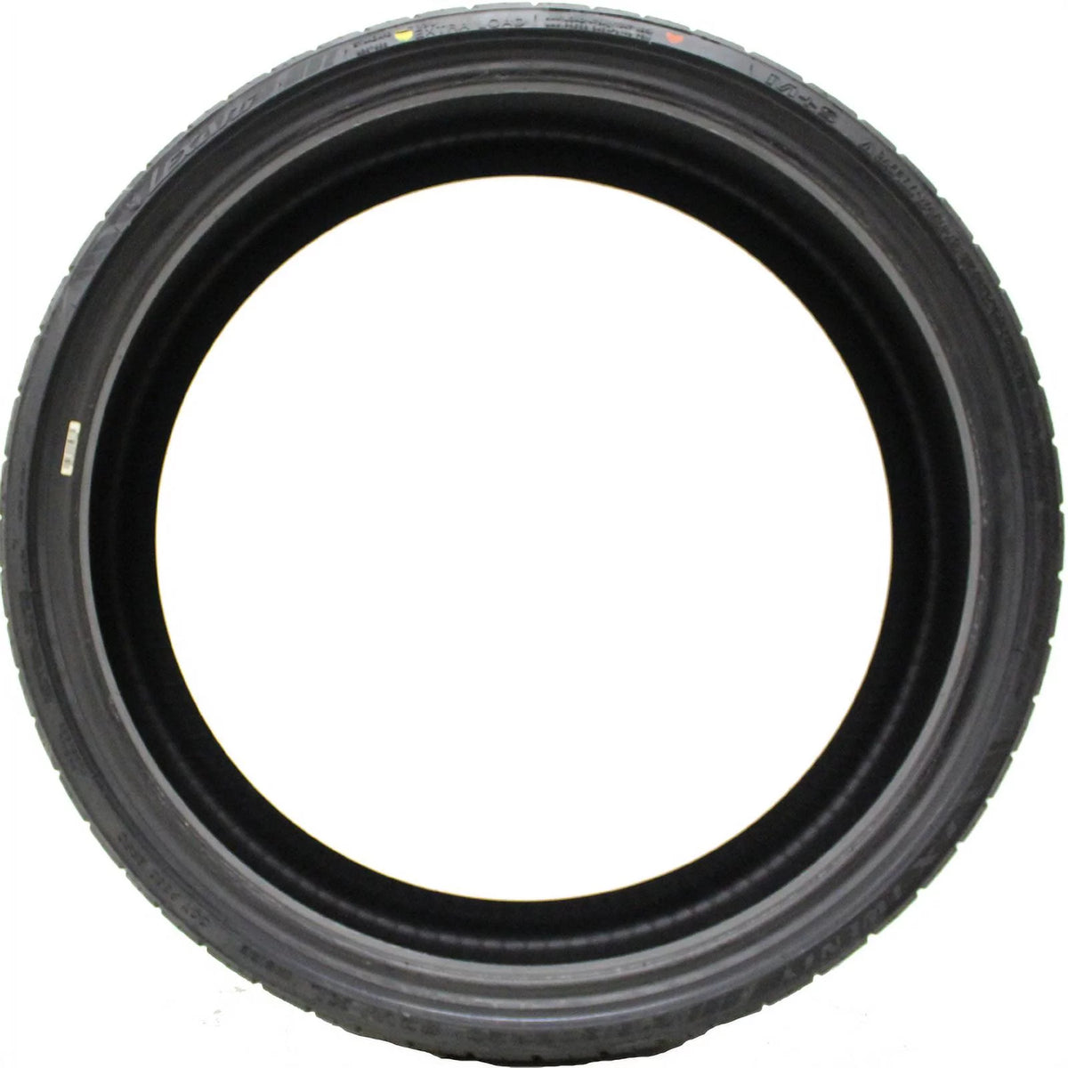 245/35ZR19 97W XL Passenger Tire V866584