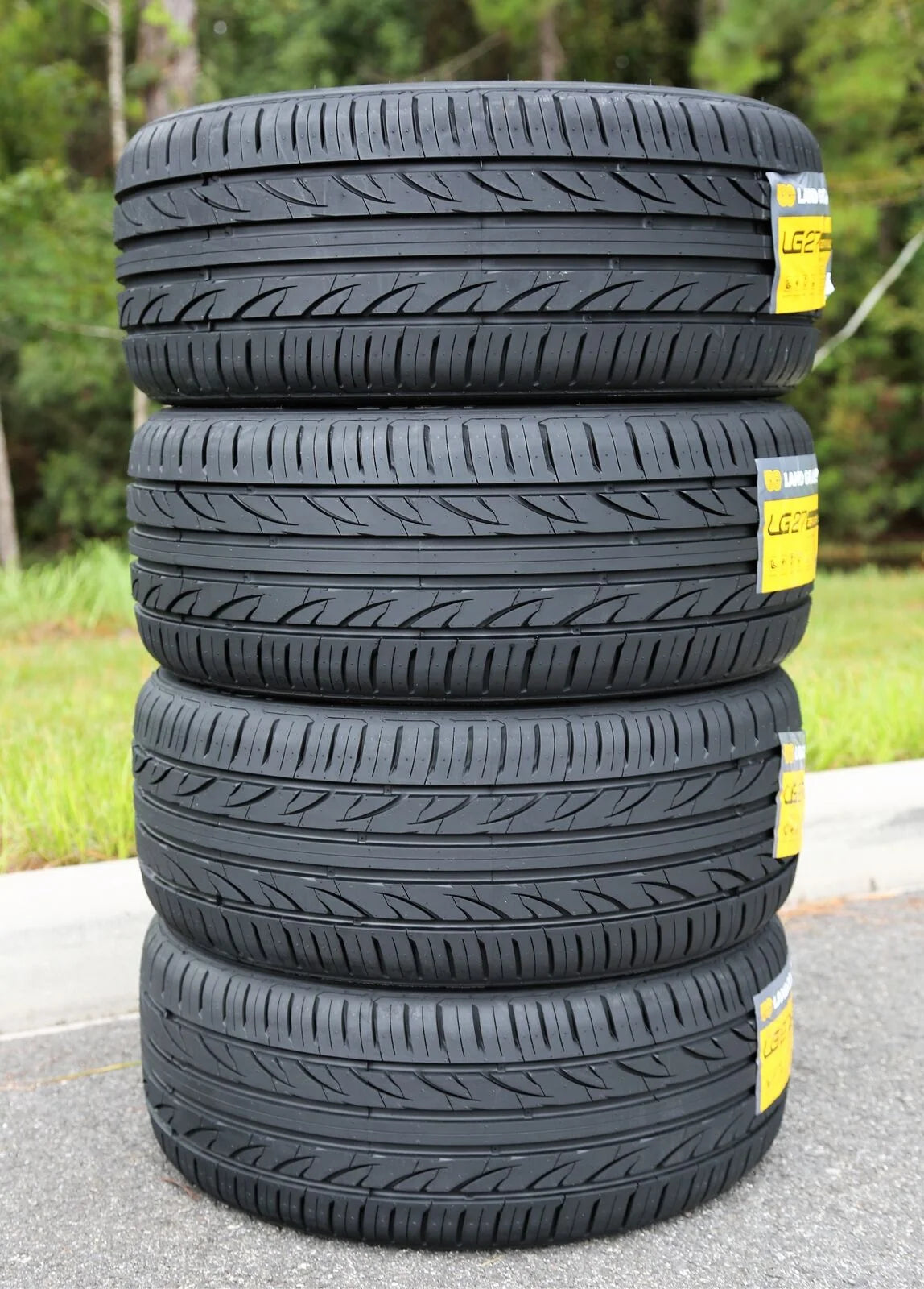 215/45ZR18 89W High Performance Tire X264071