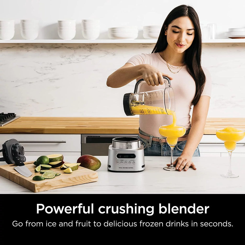 Gray Blender with 34-oz. Pitcher and 2 To-Go Cups H454742