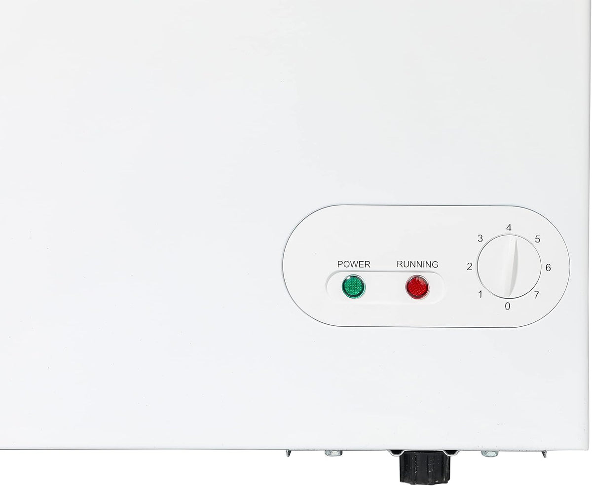 White 7.0 Cu. Ft. Chest Freezer D955