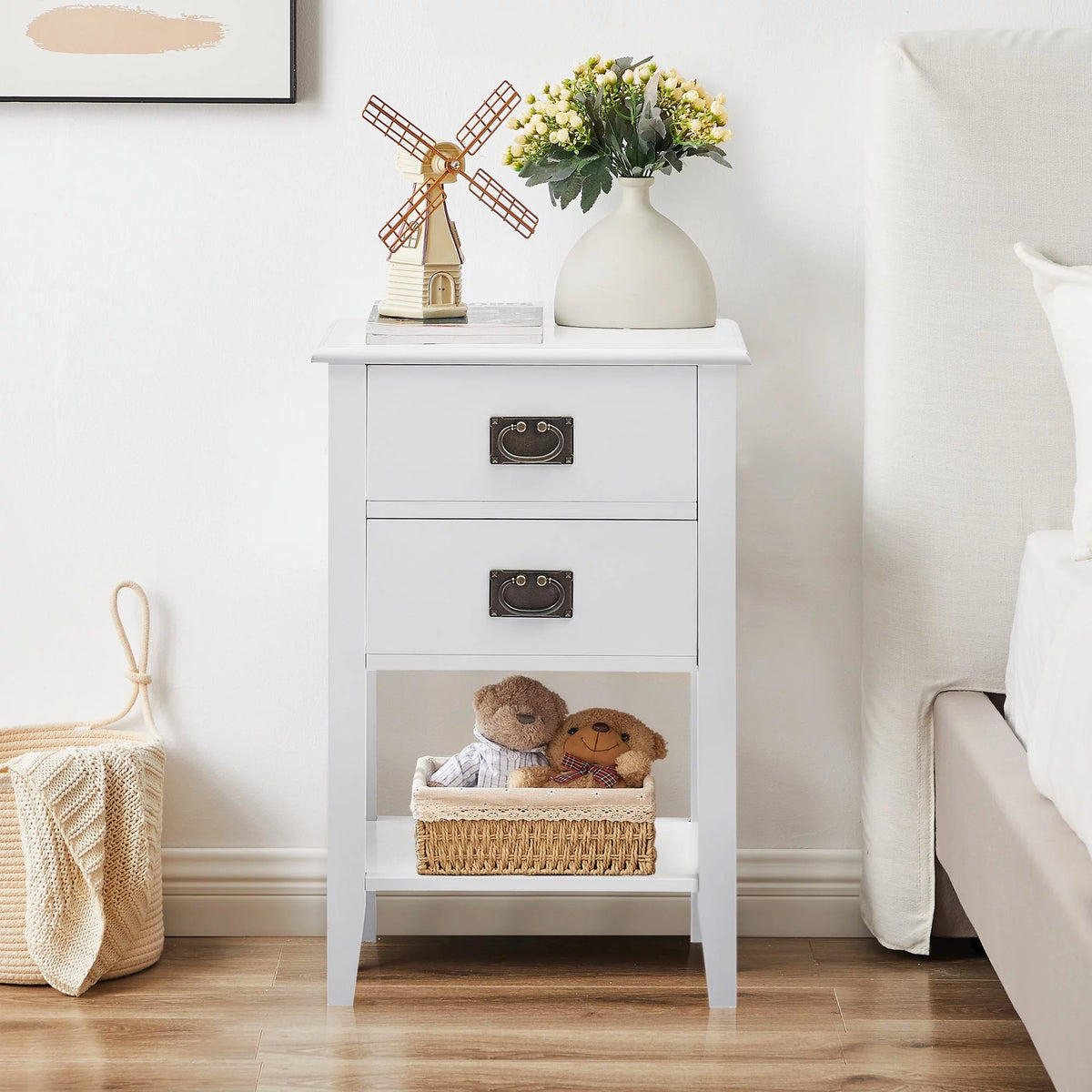 3-Piece Bedroom Set with 7 Drawers LED Dresser and 2 Nightstands, White Q447509