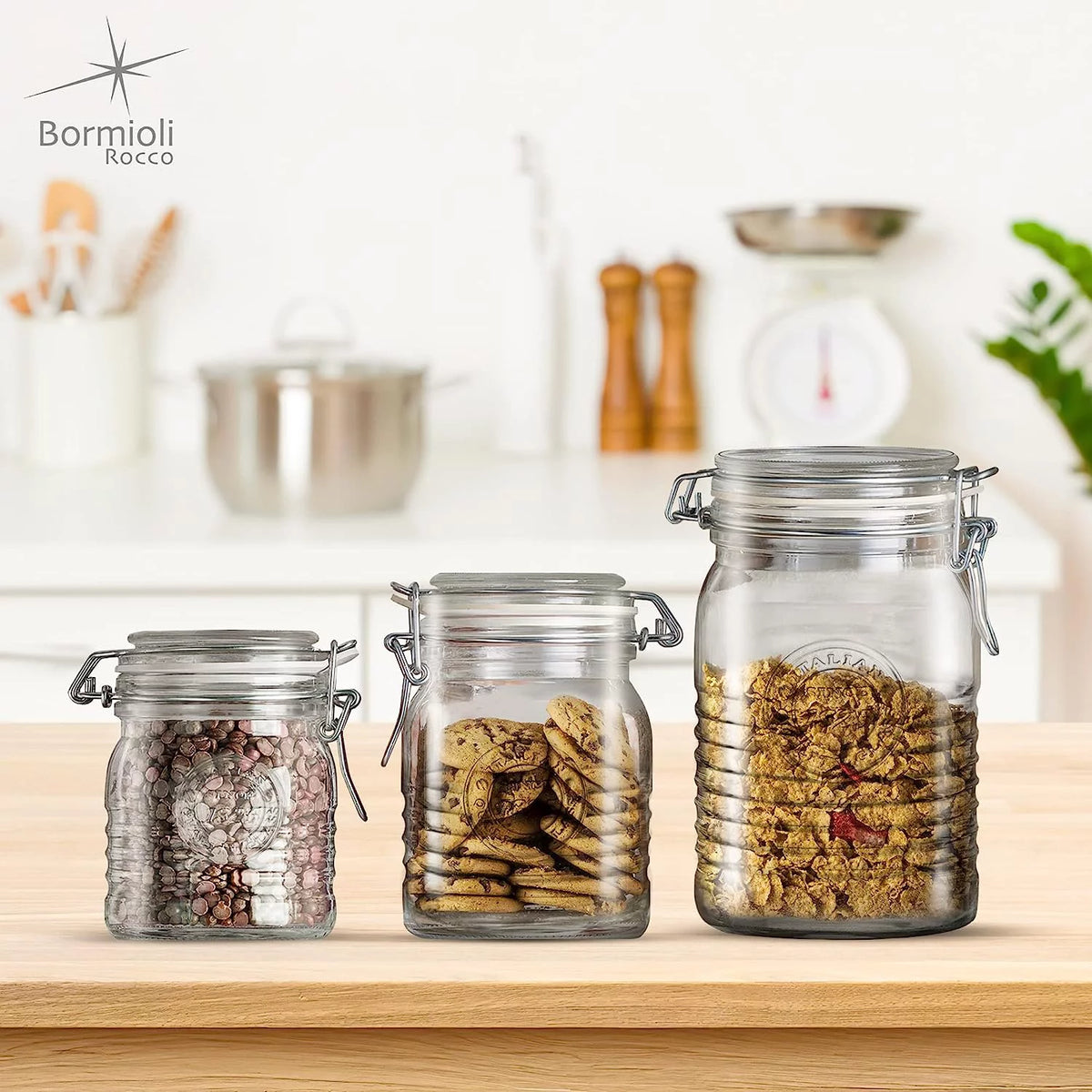 Set Of 3 Glass Jars with Airtight Hinged Lid Z774290