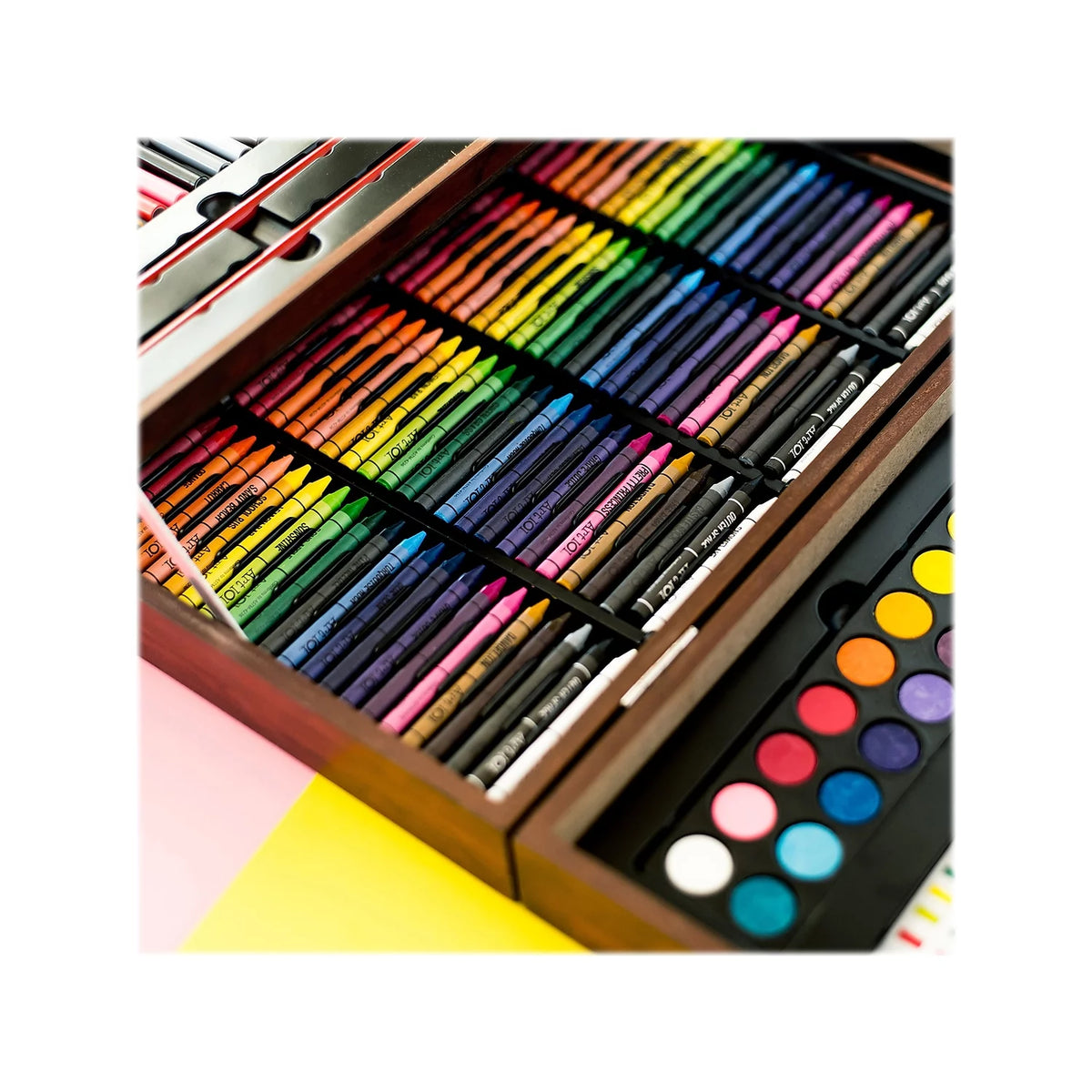 215 Piece Art Set in Wood Case B175945