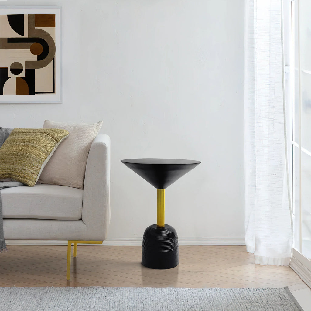 Round Black Side End Table W835539