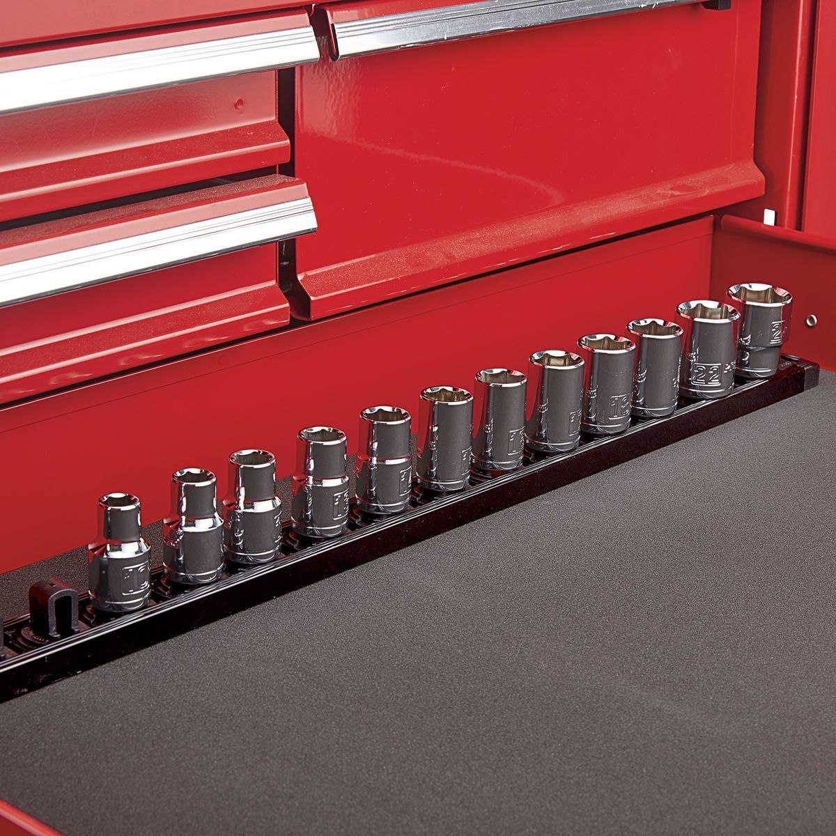 1/2 in. Magnetic Socket Rail with Twist Lock F6025